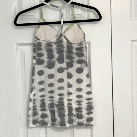 Lululemon Athletica Yoga Top in  Size 4 - Picture 2 of 5